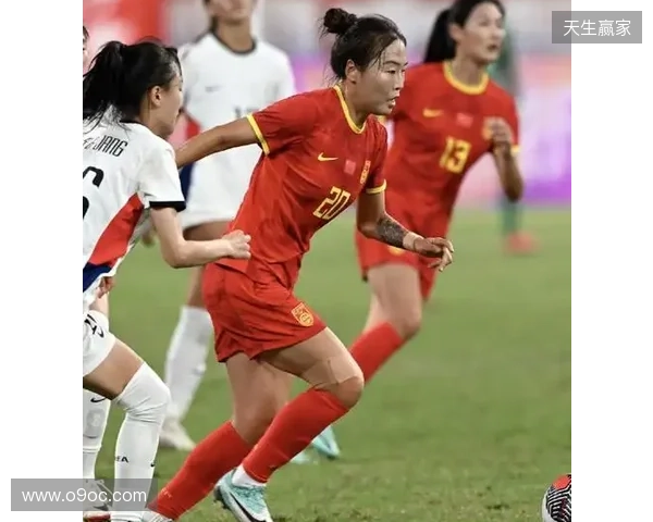 半场-U17中国女足1-2朝鲜女足U17 女足姑娘5分钟丢2球刘雨希破门